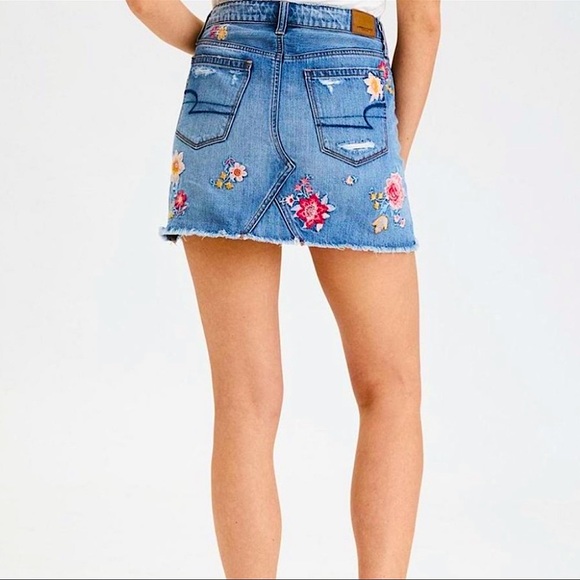 American eagle floral denim skirt - Picture 2 of 6